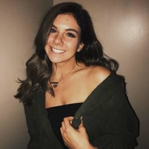 Meet your Posher, Caitlyn